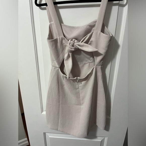 Wilfred dress - Picture 2 of 5